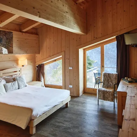 Hotel Morel 1586 &