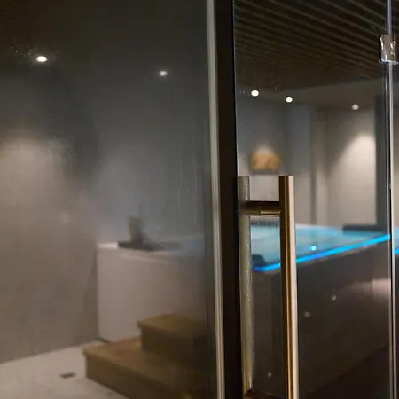 Hotel Morel 1586 &