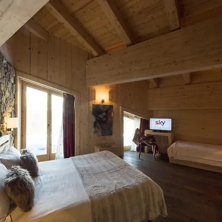 Hotel Morel 1586 & 3*