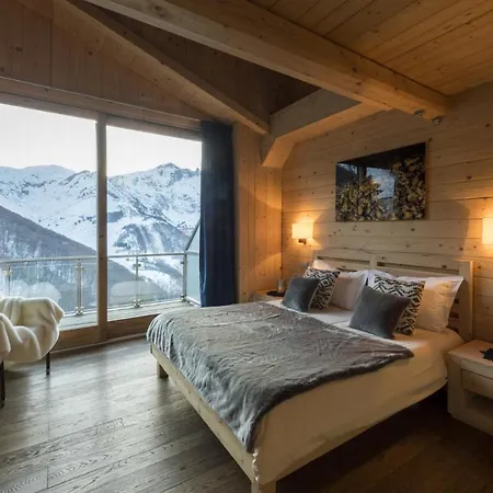 Morel 1586 & Hotel 3*