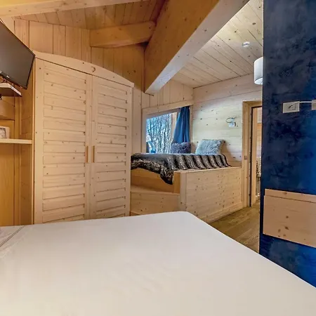 Отель Morel 1586 & 3*