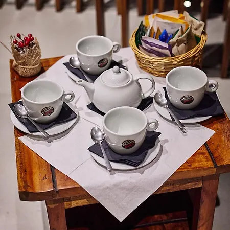 Hotel Morel 1586 & 3*