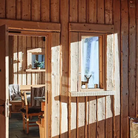 Morel 1586 & Hotel 3*