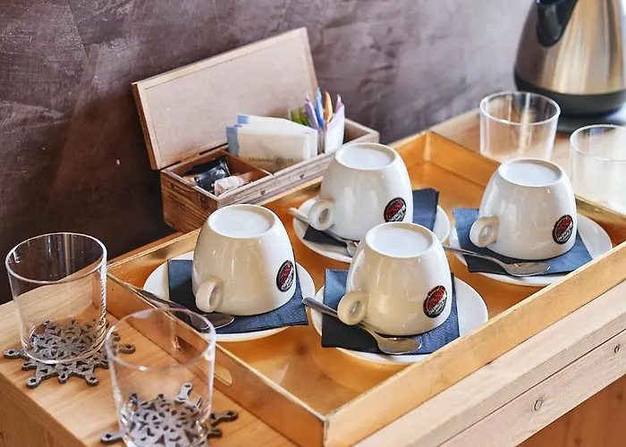 Hotel Morel 1586 & 3*